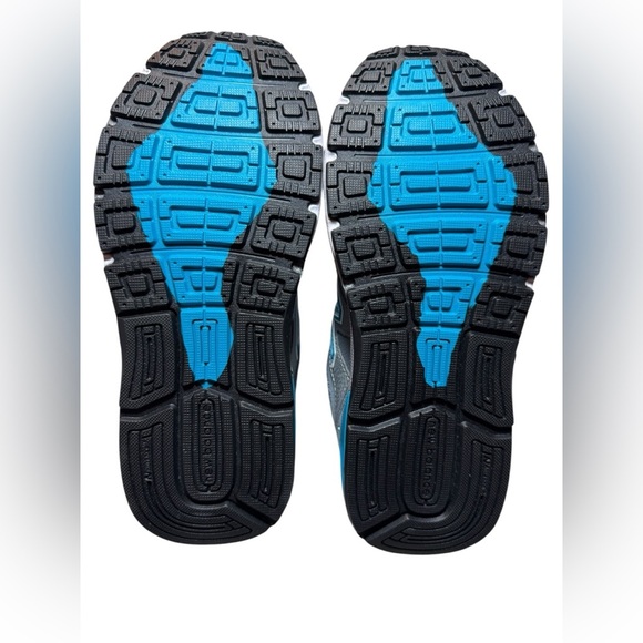 New Balance 1540v3 Running / Walking Shoe - Picture 5 of 8